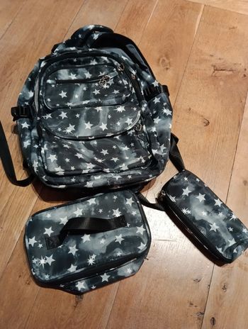 Cartable sac dos fille , trousse et pochette goûter