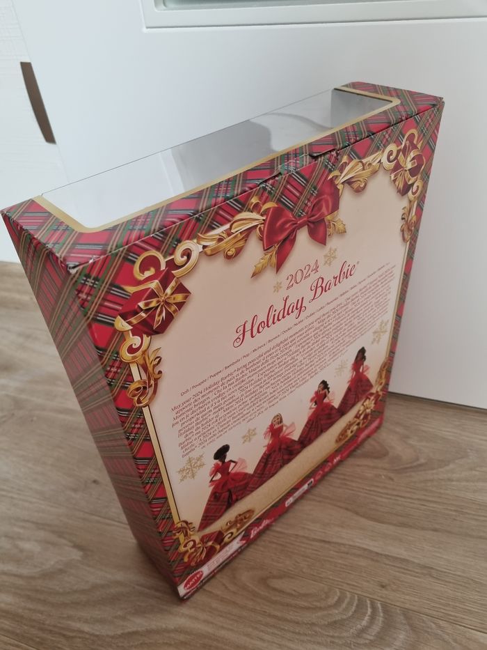 Poupée barbie holidays Noël 2024 - photo numéro 3
