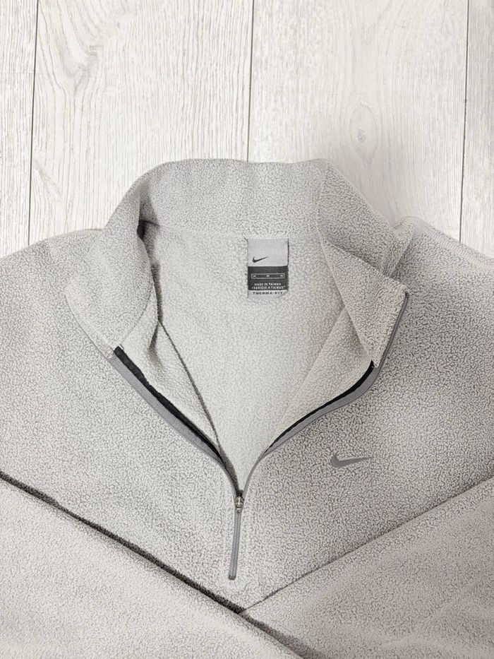 Polaire thermique Nike grise - photo numéro 3
