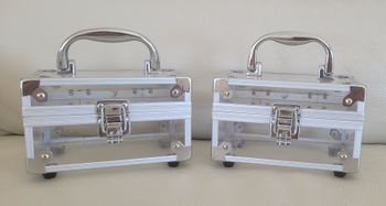 Malettes, vanity ou boîtes en plexiglass 