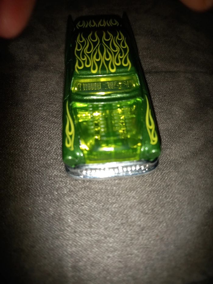 Voiture hot wheels - photo numéro 2