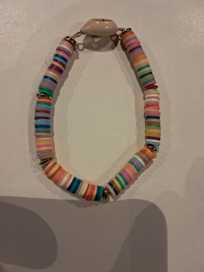 Beau bracelet multicolore