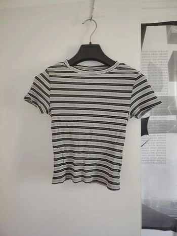 Crop top divided by H&M XS