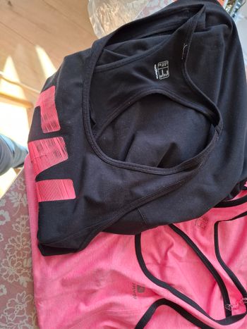 Lot de 2 debardeur sport colis soigné propre rapide