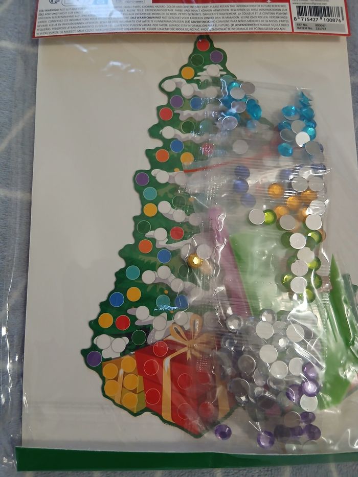 Kit créatif: Sapin à décorer avec perles diamant plate - photo numéro 4