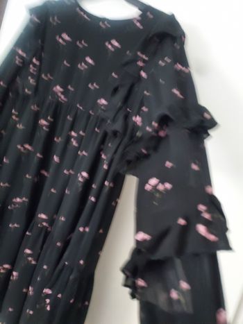 Robe noir camaieu