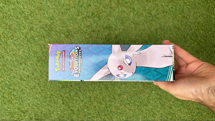 Coffret Pokémon écarlate et violet évolution prismatique ev8.5 collection figurine noctali mentali - photo numéro 9