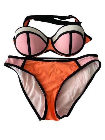 Bikini Pick Pick