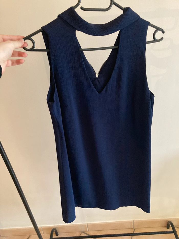 Robe bleue cache cache