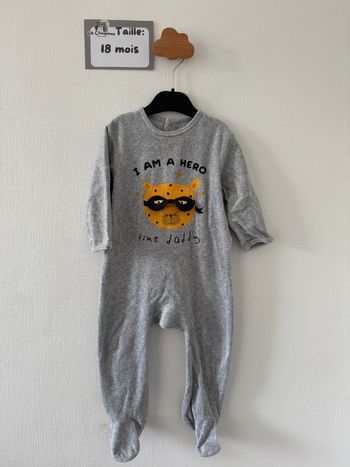 Pyjama / dors bien / grenouillère - taille 18 mois 🌼
