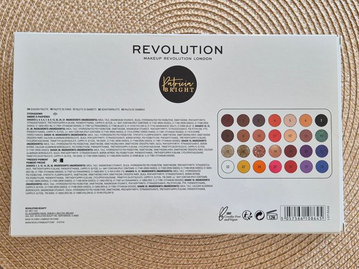 Palette 28 fards à paupières Patricia Bright - photo numéro 4