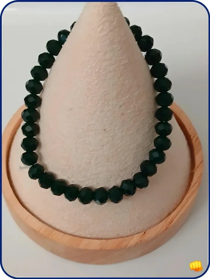 Bracelet perles de verre noir – lumineux, tendance et original