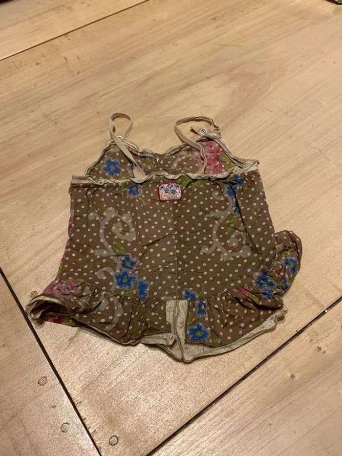 Débardeur très fin marron avec motif fleur en très bon état Absorba 3 ans - photo numéro 3
