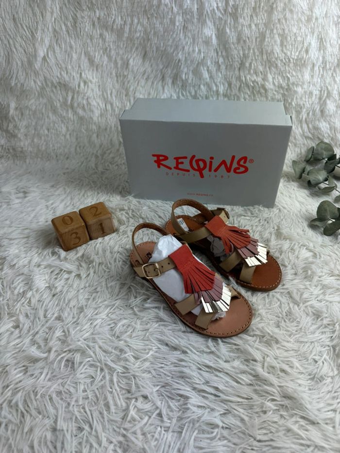Paire de sandales Reqins taille 31