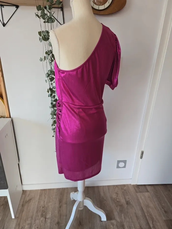 Robe asymétrique - photo numéro 5
