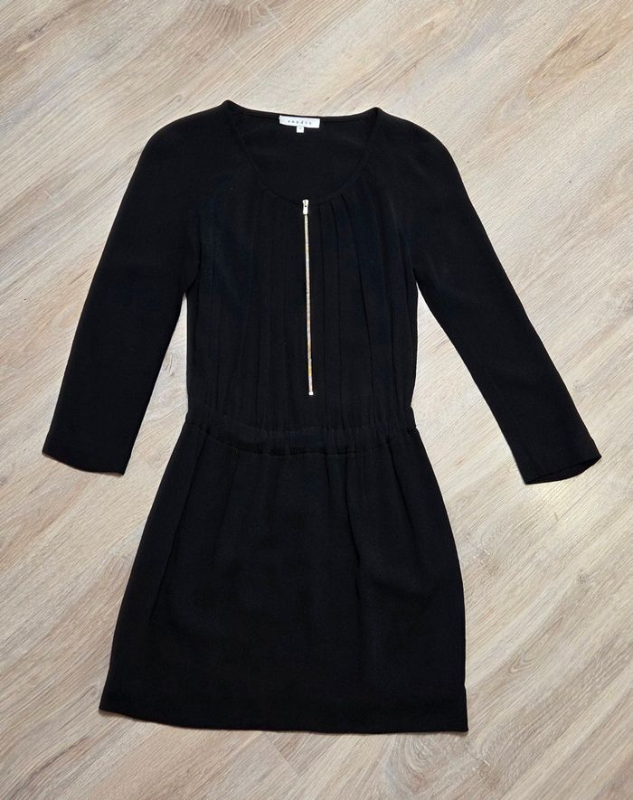 Robe Sandro taille 2 noir en très bon état - photo numéro 4