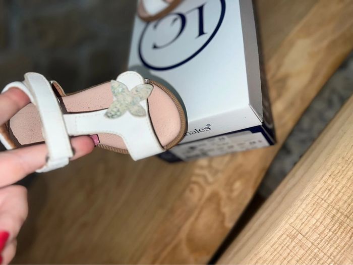 Lola canales Chaussures d’été claquette plates fleurs blanche P25 sandales - photo numéro 5