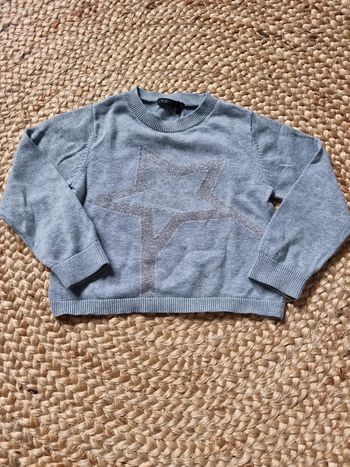Pull court ikks Taille 3 ans