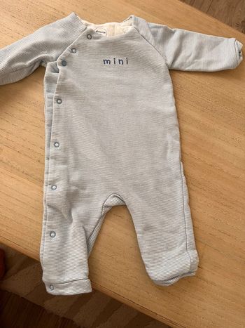 Pyjama sans pied