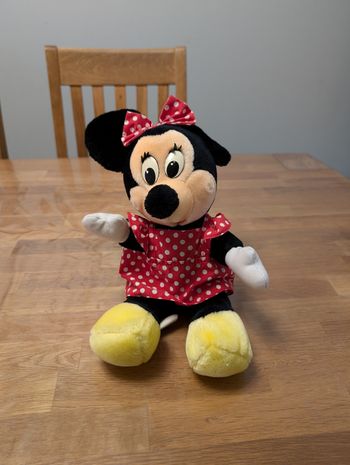 Peluche Minnie environ 30 cm Disneyland