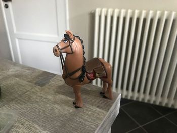 Figurine rare cheval fidella série princesse raiponce disney