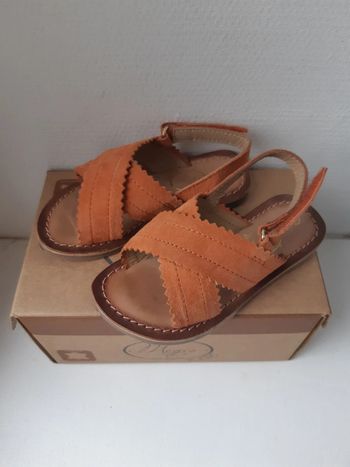 Sandales en cuir Megis kids 25