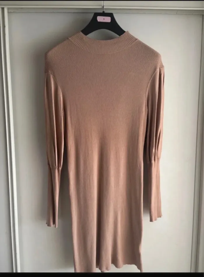 Robe moulante hiver taille : XL 📸