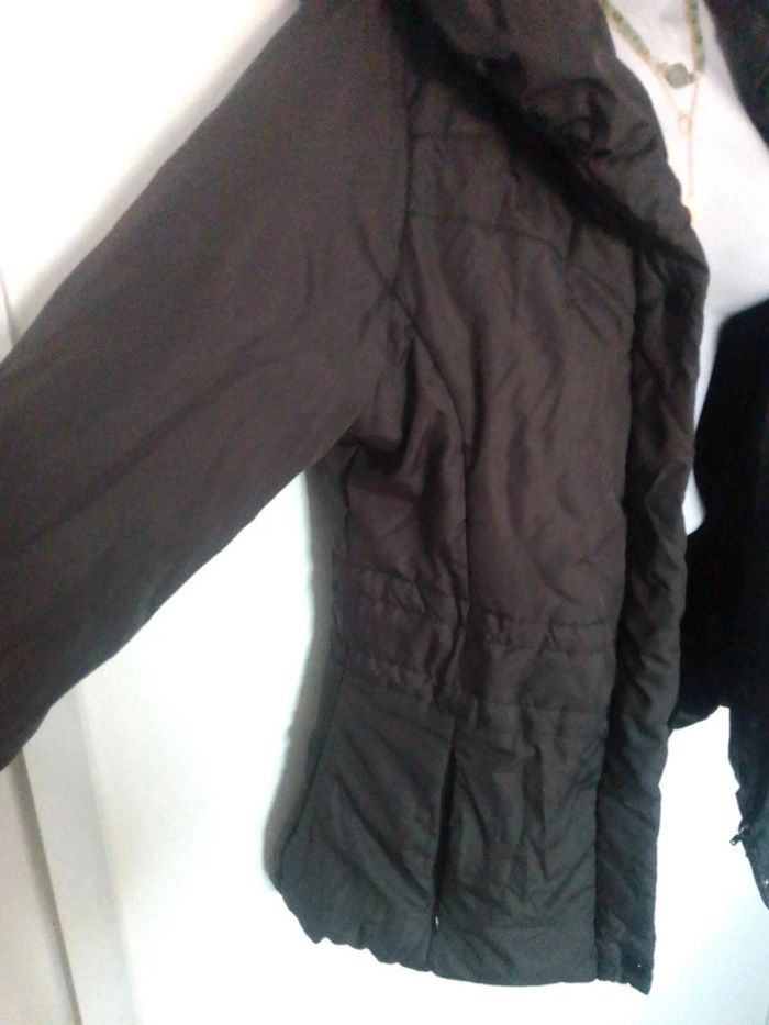 Très joli manteau Nothing Else taille 42 - photo numéro 3