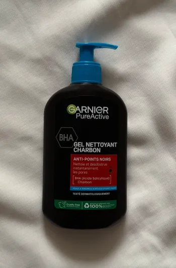 Gel nettoyant charbon Garnier