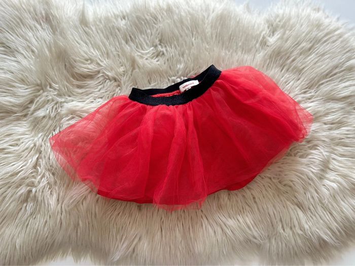 Fille 👧🏻 Jupe de fête en tulle rouge/noir - catimini taille 6 mois