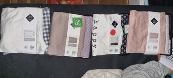4 pyjamas taille m à 30e