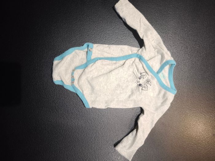 Body 3 mois - photo numéro 2