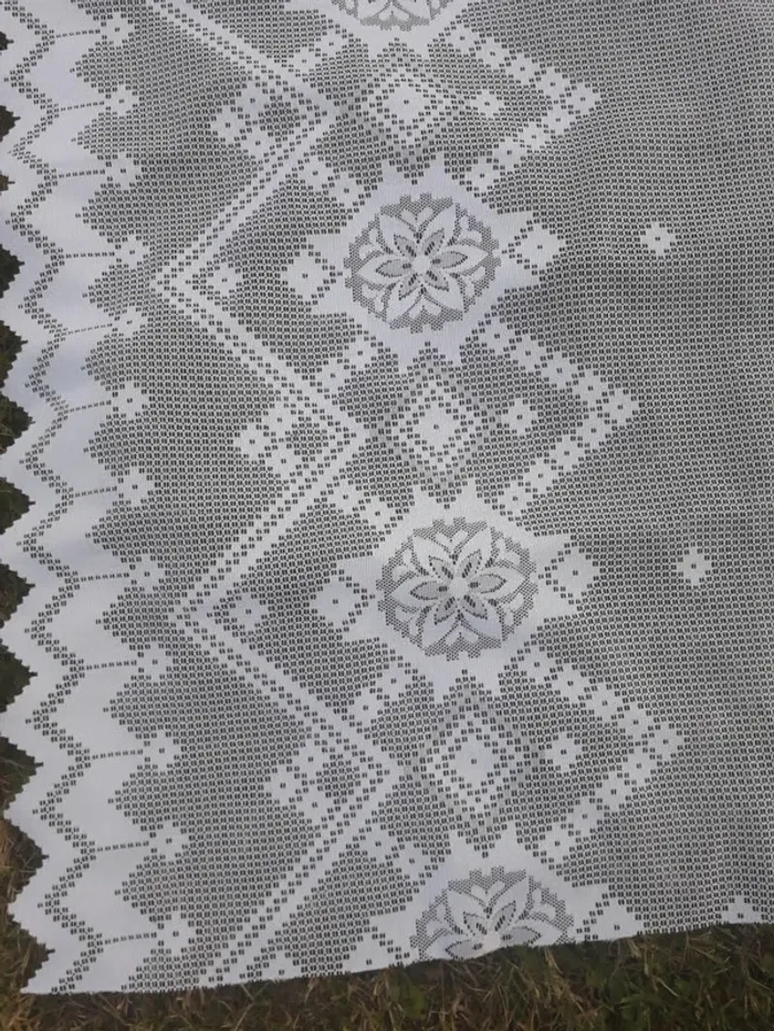 Rideau blanc en très bon état - photo numéro 5