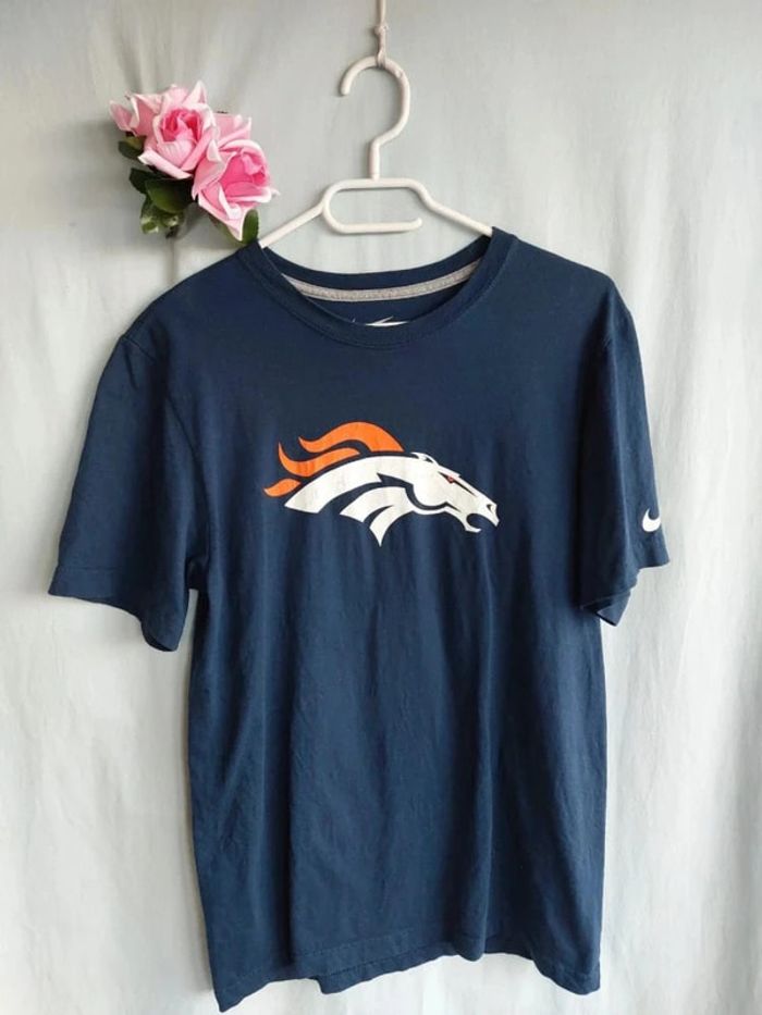 Tee-shirts Nike Denver Broncos Manning N°18 Coupe Standart Taille S