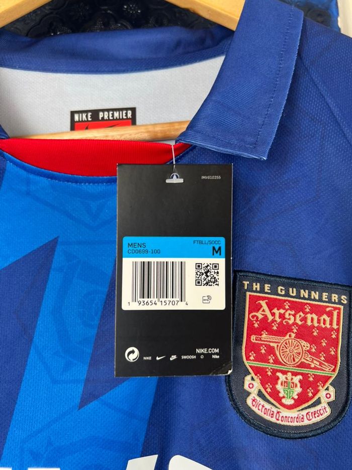 Maillot Arsenal Vintage Bergkamp 10 JVC - photo numéro 5