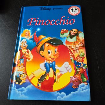 Livre enfant Disney le club du livre pinocchio