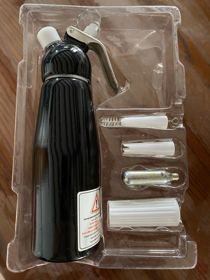 Siphon mousses et chantilly - photo numéro 2