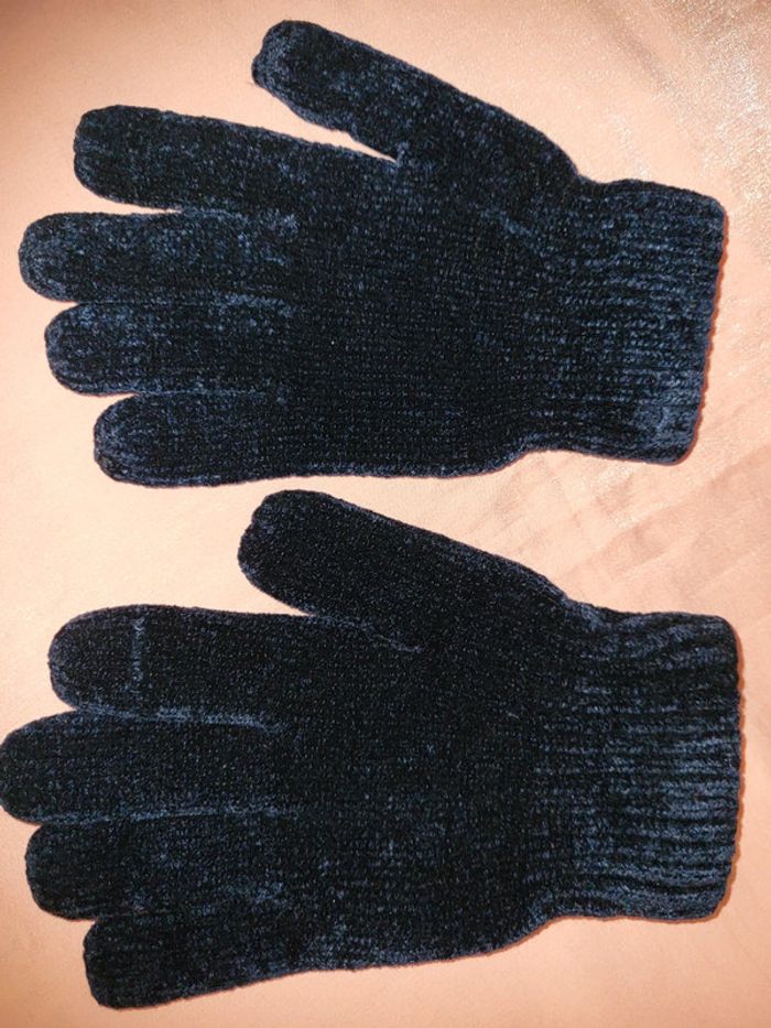 Gant velours marine t 7 ou t 7,5 femme neuf