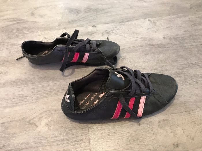 Chaussure adidas 37 - photo numéro 4