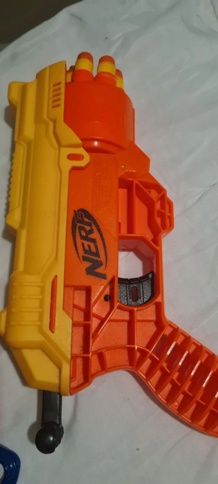Pistolet nerf - photo numéro 3