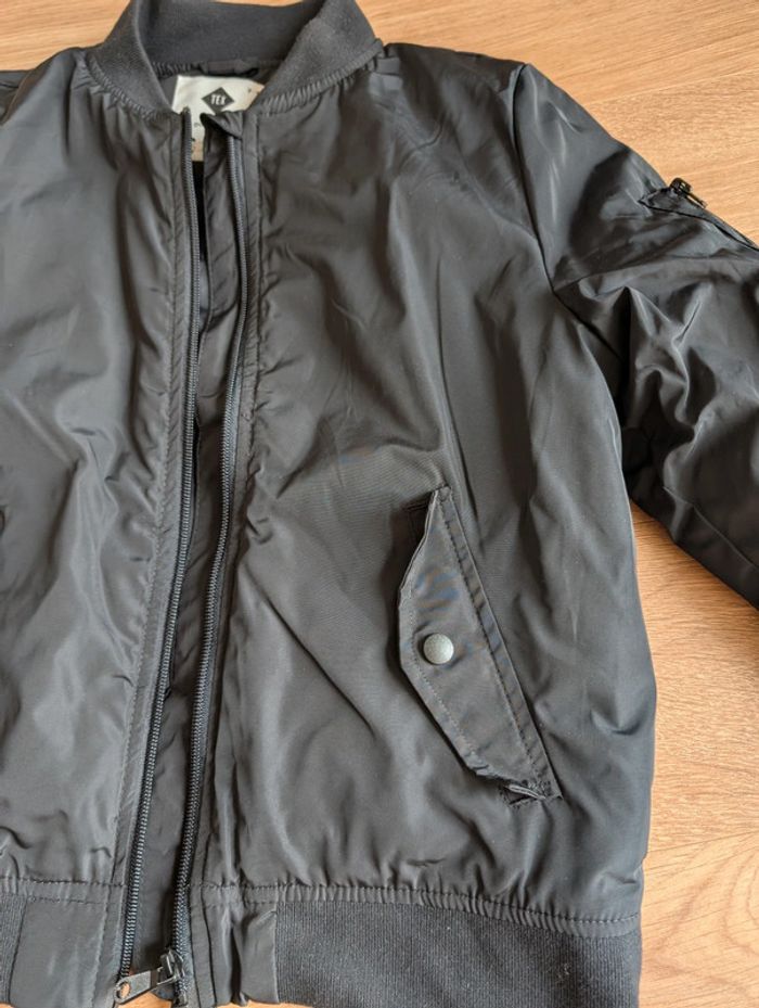 Bombers noir - photo numéro 2