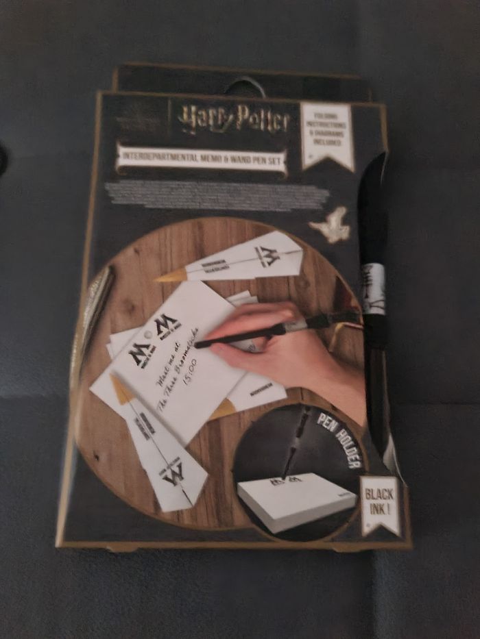 Ensemble harry Potter stylo et bloc note neuf