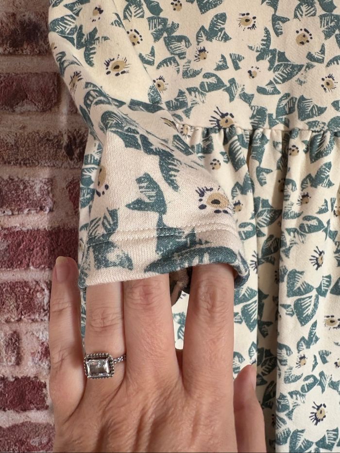 Robe neuve Petit Bateau 8ans - photo numéro 2