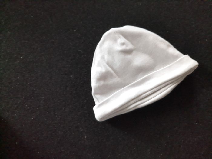 Bonnet - photo numéro 4