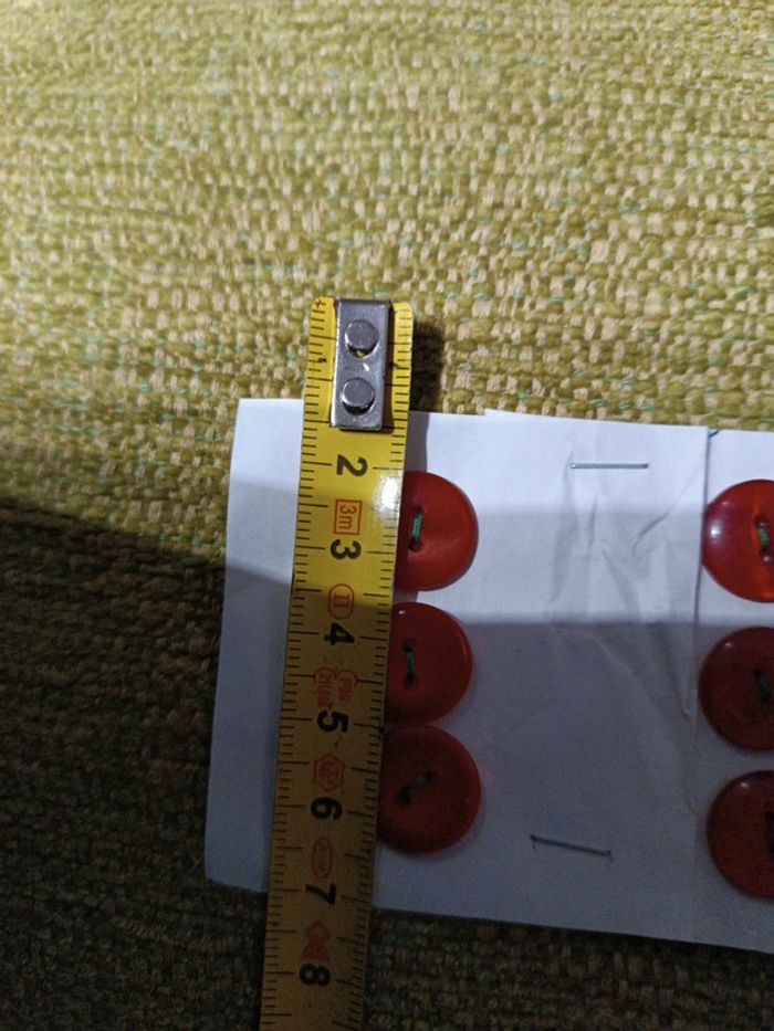 Lot 6 boutons rouge 1.4 cm - photo numéro 4