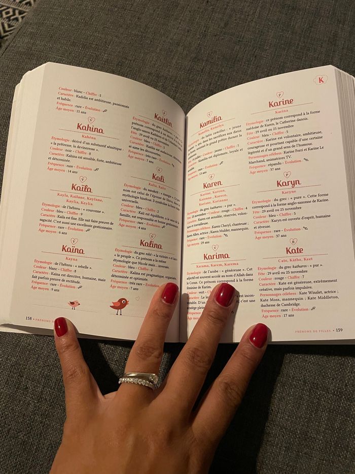 Livre des prénoms filles 2022 - photo numéro 3