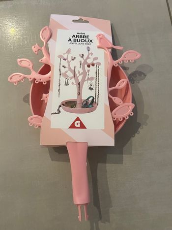 Arbre à bijoux neuf