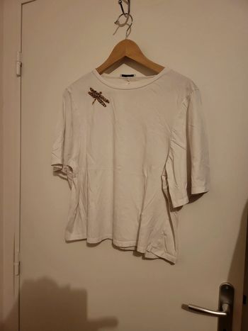 Tee shirt