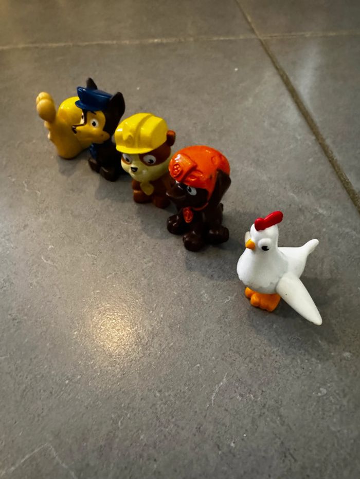 Lot de 5 personnages / Figurines - Paw Patrol / Pat patrouille - photo numéro 3