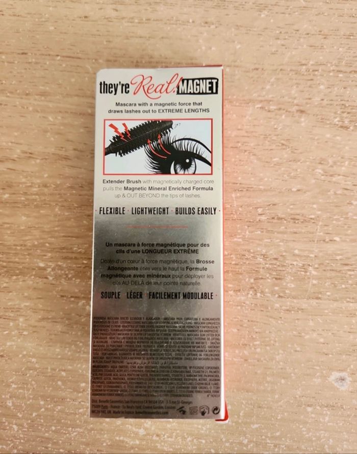 Mascara Benefit They 're Real Magnet couleur BLACK - photo numéro 3